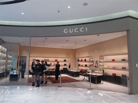 gucci sydney international airport